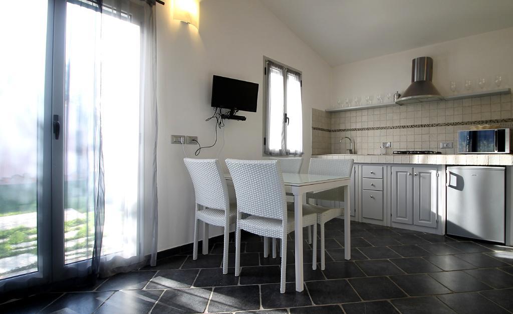 Casa Vacanze Gli Ulivi Borgomaro エクステリア 写真