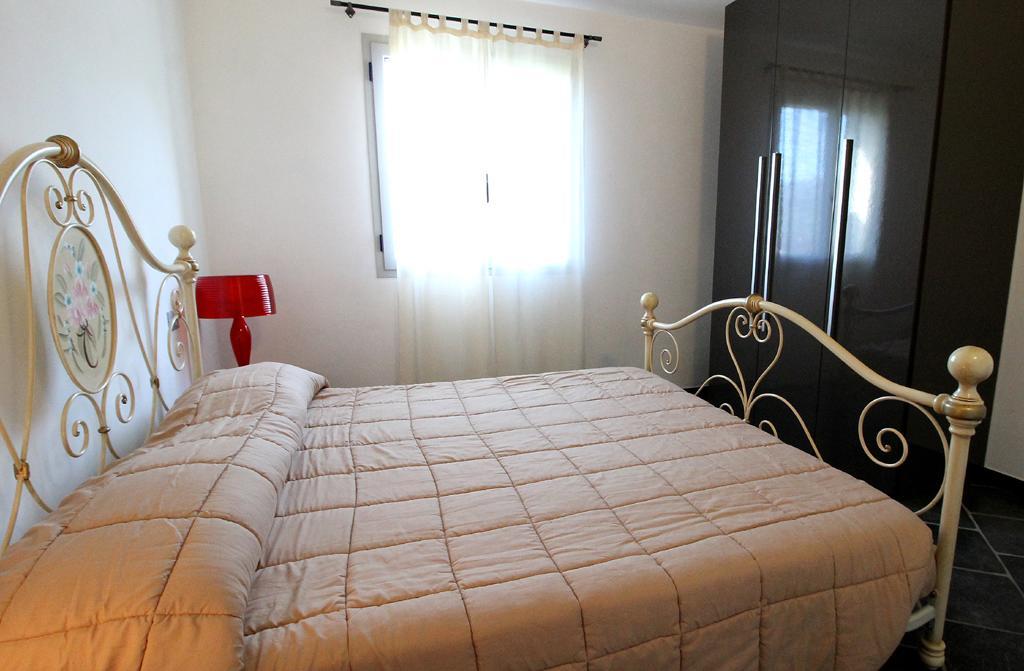 Casa Vacanze Gli Ulivi Borgomaro エクステリア 写真